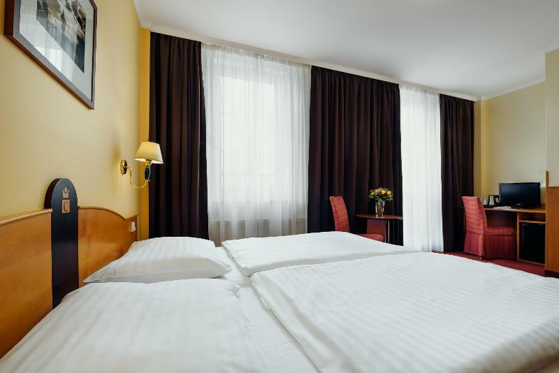 Hotel The Lemon Tree Wrexham Esterno foto